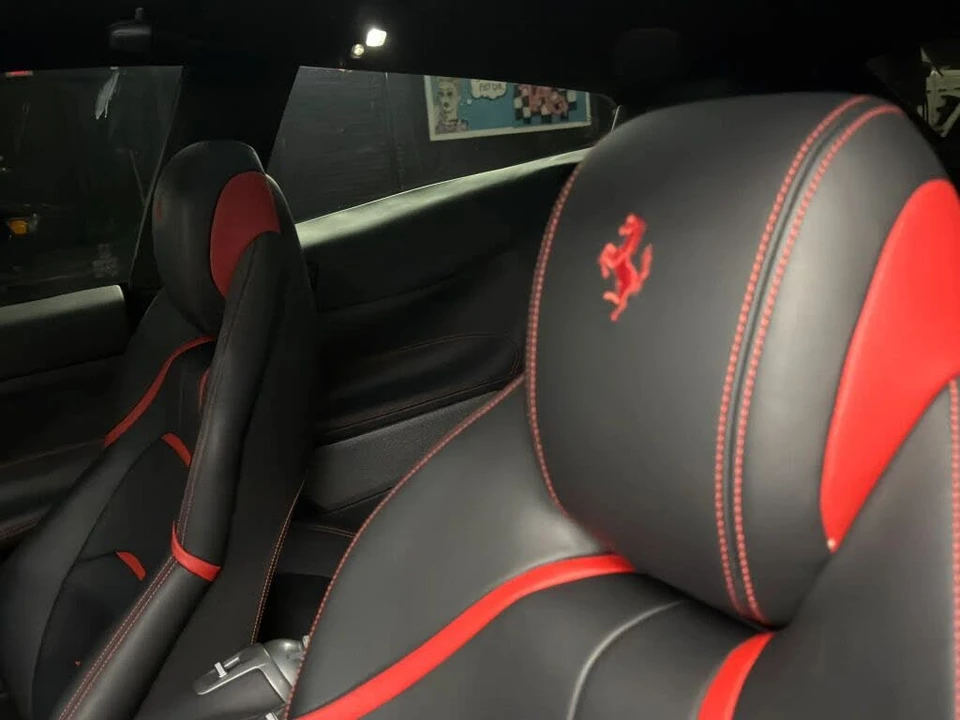2018 Ferrari GTC4Lusso T - Image 18 of 22