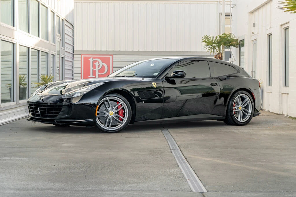 2018 Ferrari GTC4Lusso T - Image 8 of 31