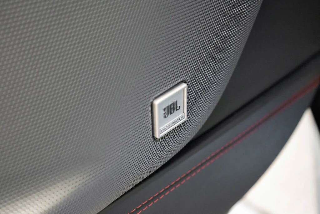 2018 Ferrari GTC4Lusso T - Image 14 of 31