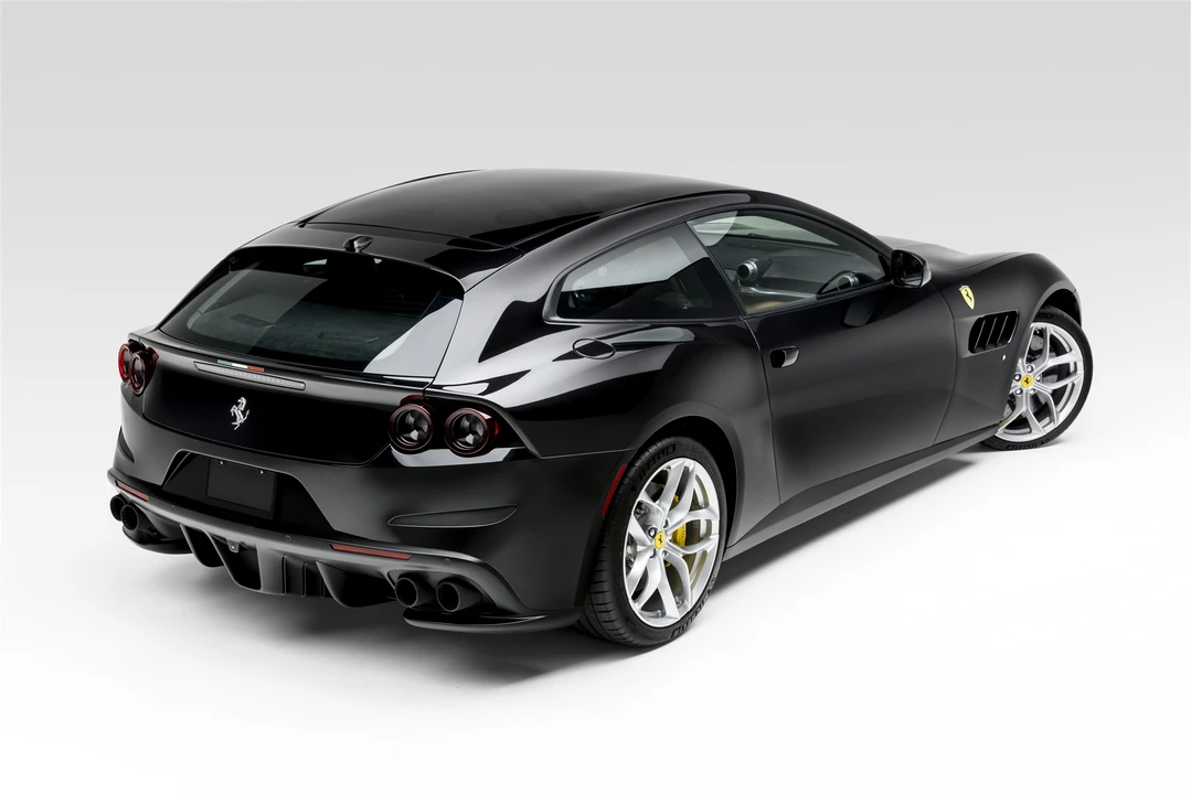 2018 Ferrari GTC4Lusso T - Image 23 of 31