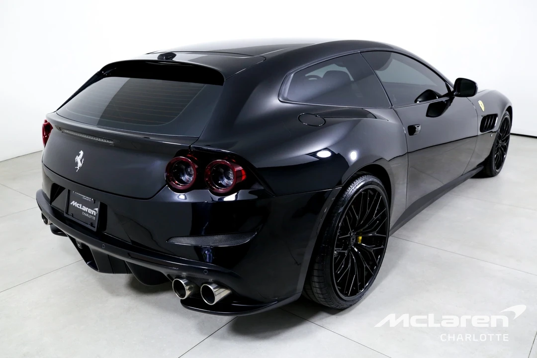 2018 Ferrari GTC4Lusso T - Image 8 of 12