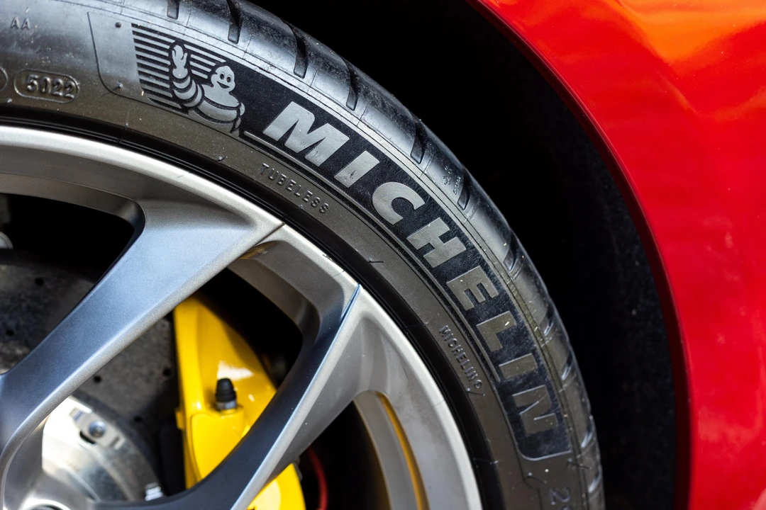 2018 Ferrari GTC4Lusso T - Image 29 of 31