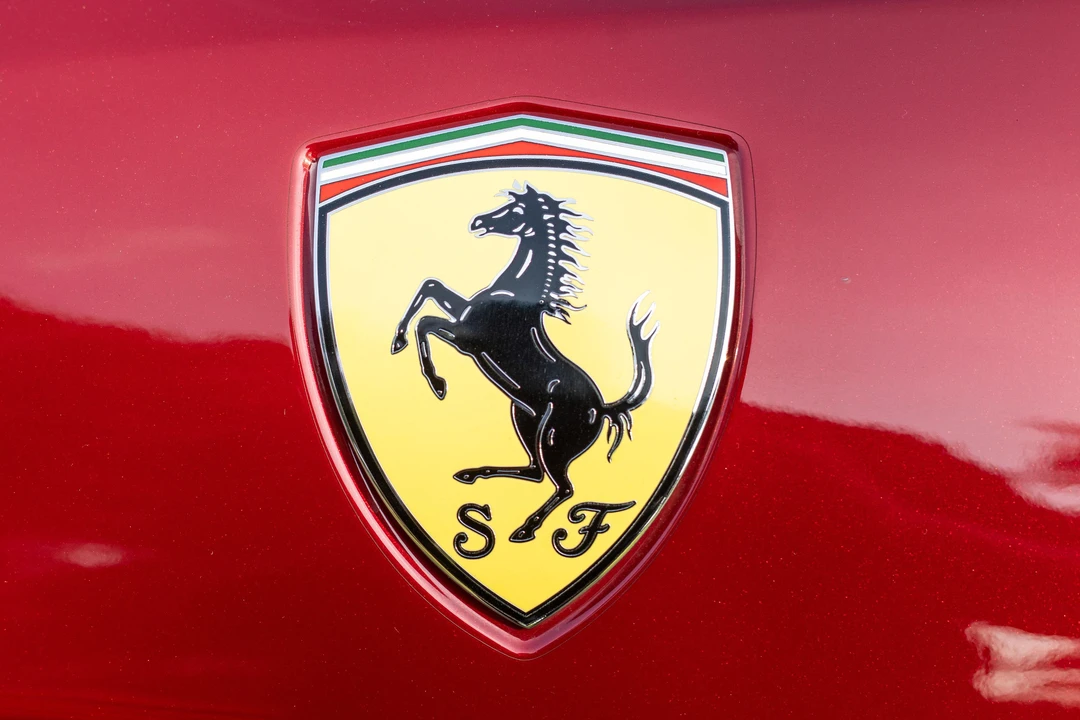 2018 Ferrari GTC4Lusso T - Image 13 of 31