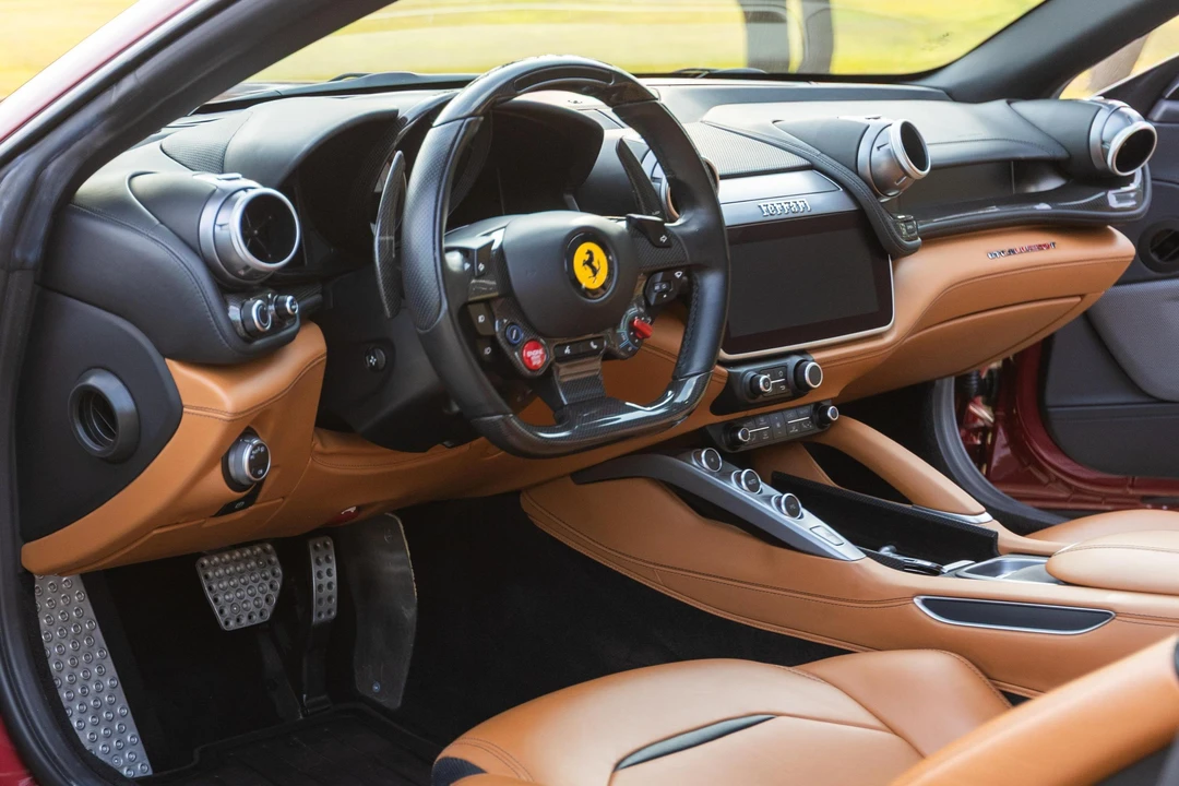 2018 Ferrari GTC4Lusso T - Image 30 of 31