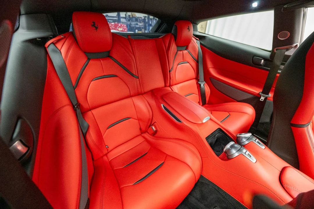 2018 Ferrari GTC4Lusso T - Image 17 of 31