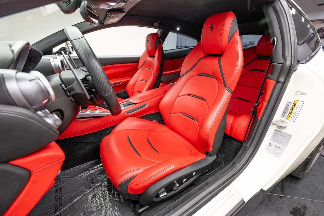 2018 Ferrari GTC4Lusso T - Image 13 of 31