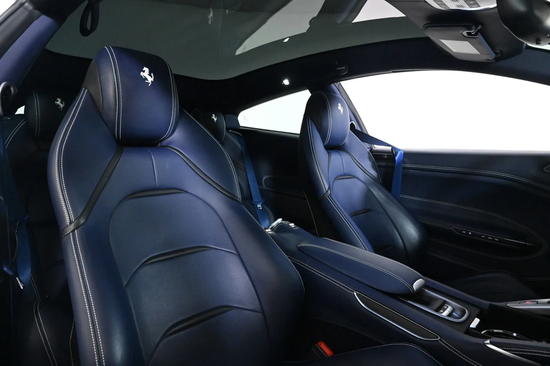 2018 Ferrari GTC4Lusso T - Image 18 of 31