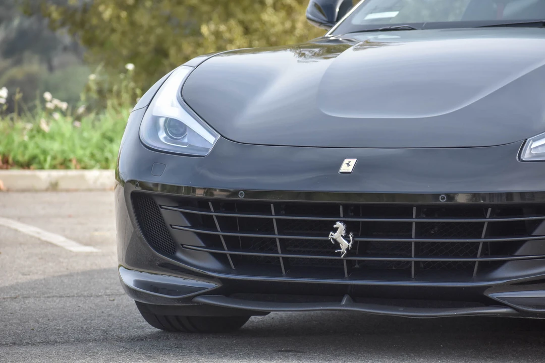 2018 Ferrari GTC4Lusso T - Image 24 of 31