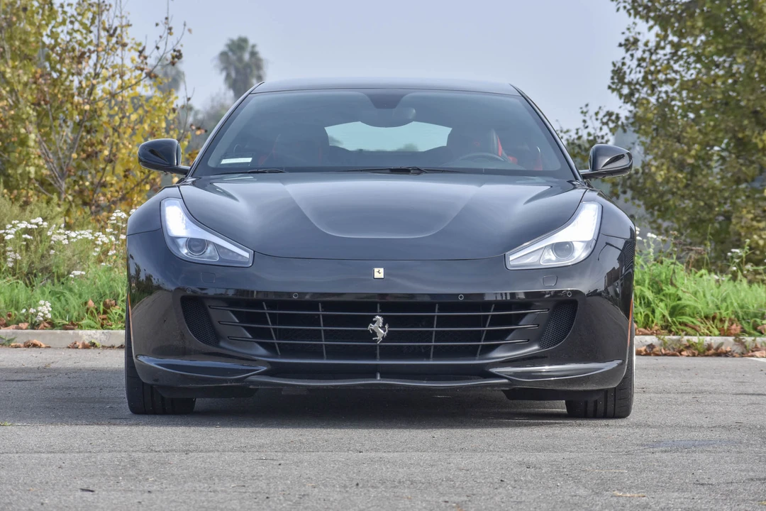 2018 Ferrari GTC4Lusso T - Image 19 of 31