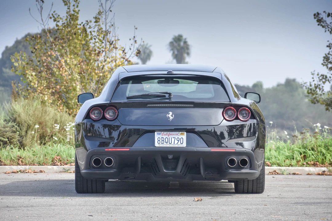 2018 Ferrari GTC4Lusso T - Image 9 of 31