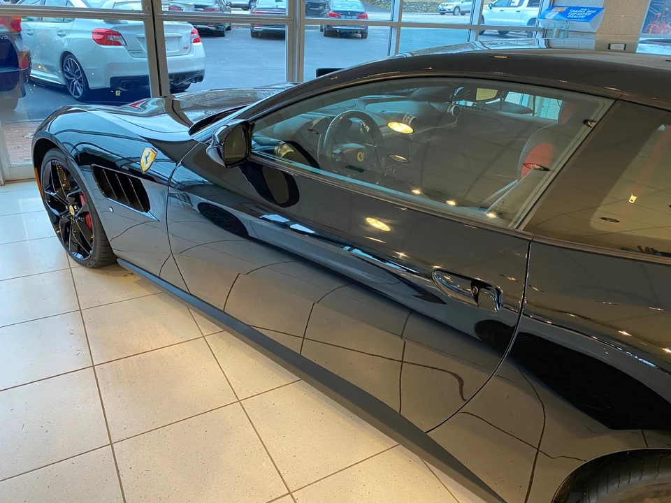 2018 Ferrari GTC4Lusso T - Image 13 of 31