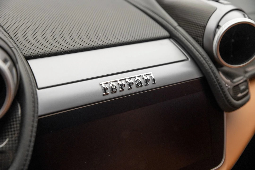 2018 Ferrari GTC4Lusso T - Image 24 of 31