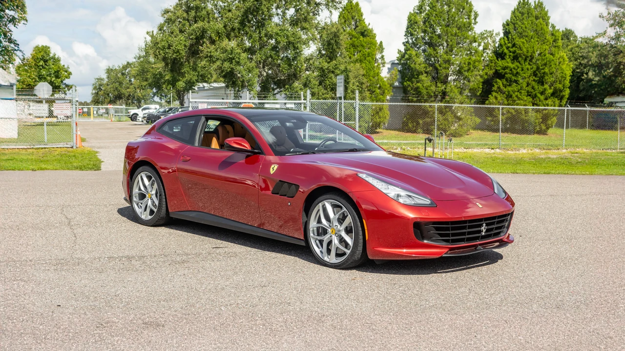 2018 Ferrari GTC4Lusso T - Image 4 of 31