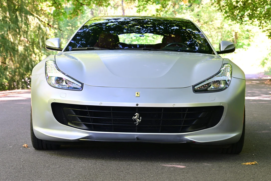 2018 Ferrari GTC4Lusso T - Image 6 of 31