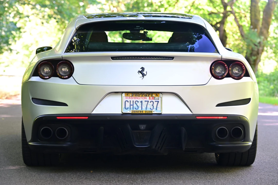 2018 Ferrari GTC4Lusso T - Image 12 of 31