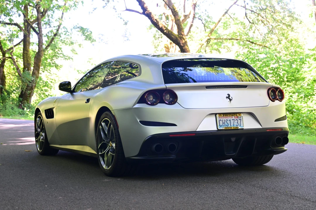 2018 Ferrari GTC4Lusso T - Image 13 of 31