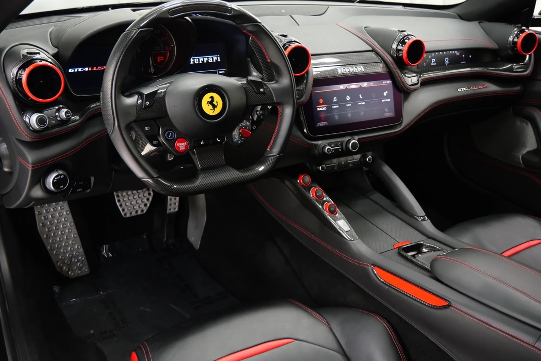 2018 Ferrari GTC4Lusso - Image 13 of 21