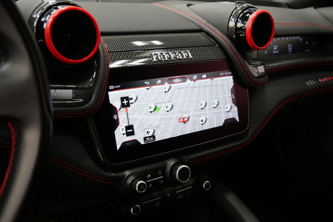 2018 Ferrari GTC4Lusso - Image 17 of 21