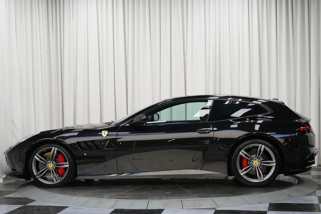 2018 Ferrari GTC4Lusso - Image 6 of 12