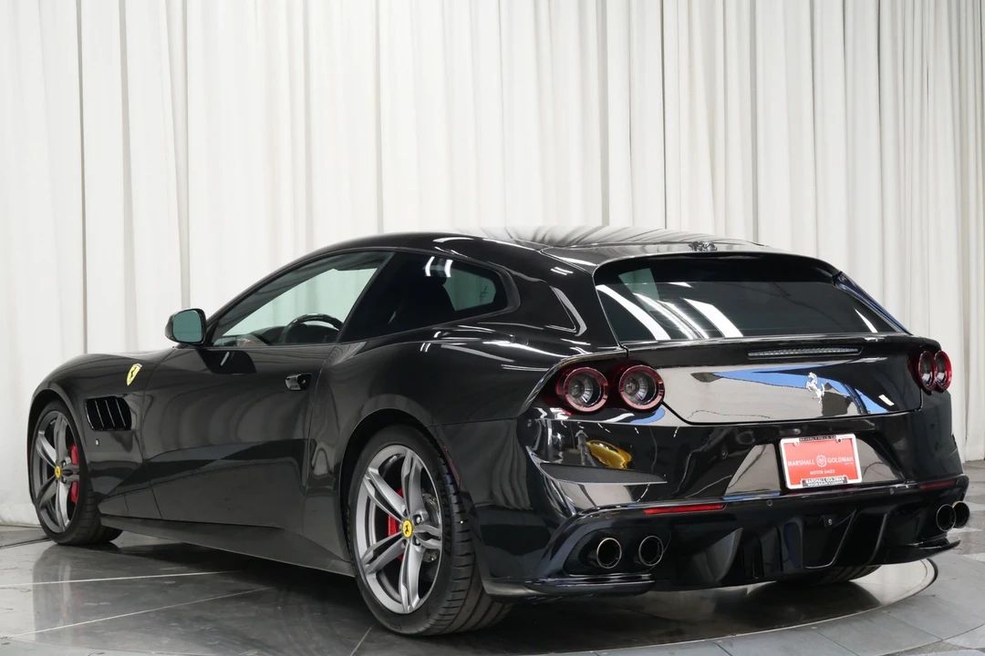 2018 Ferrari GTC4Lusso - Image 7 of 21