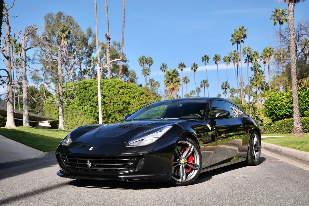 2018 Ferrari GTC4Lusso - Image 3 of 31