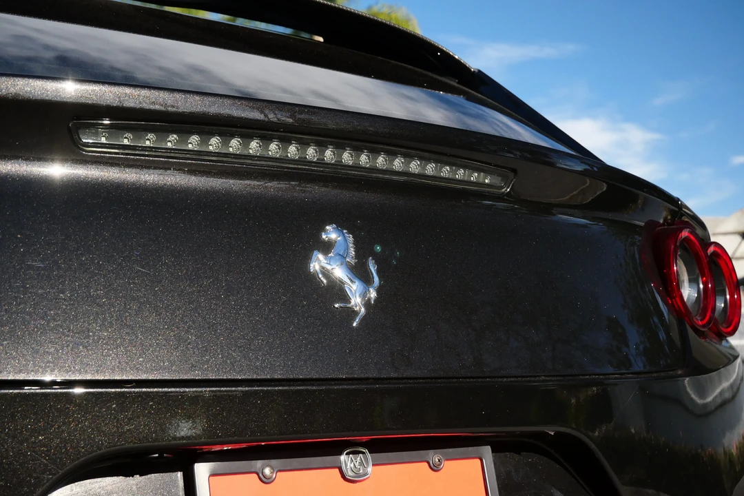 2018 Ferrari GTC4Lusso - Image 30 of 31