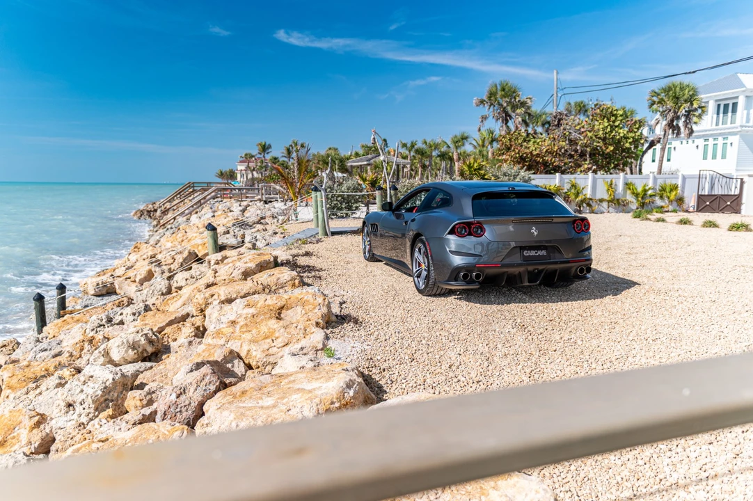2018 Ferrari GTC4Lusso - Image 20 of 31