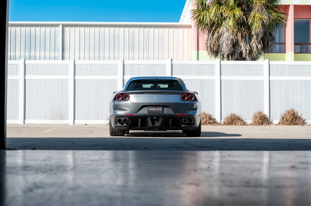 2018 Ferrari GTC4Lusso - Image 21 of 31