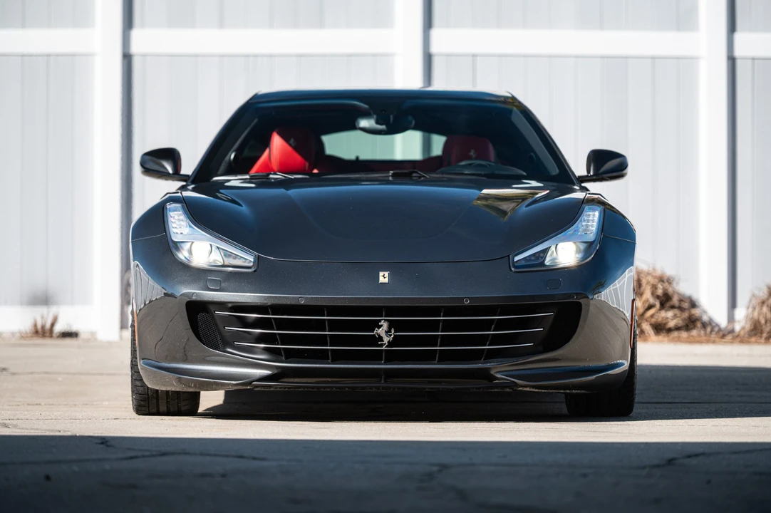 2018 Ferrari GTC4Lusso - Image 27 of 31