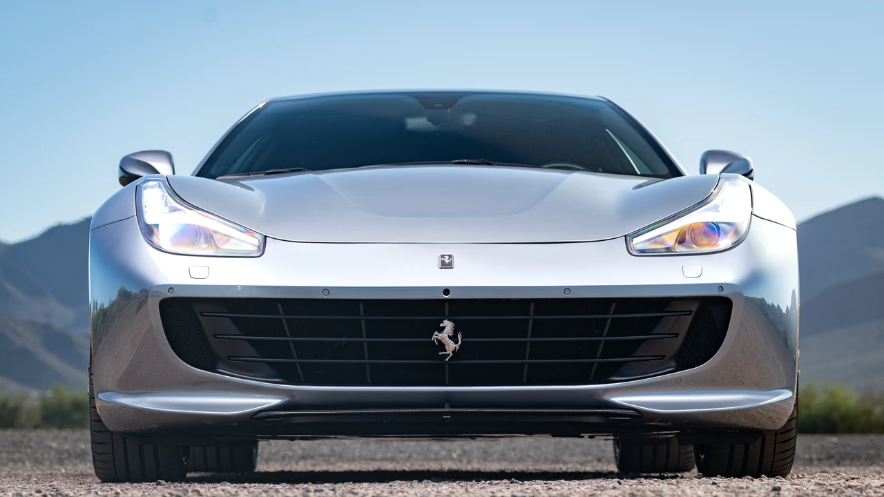 2018 Ferrari GTC4Lusso - Image 9 of 31