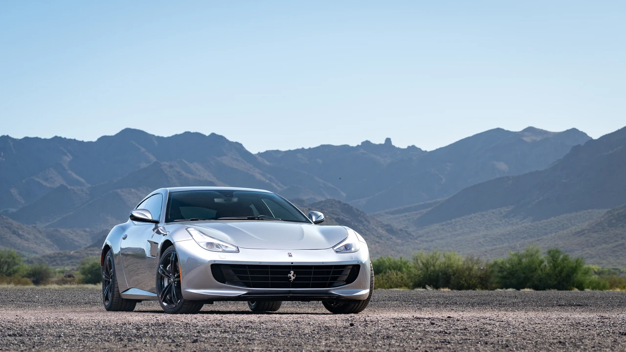2018 Ferrari GTC4Lusso - Image 10 of 31