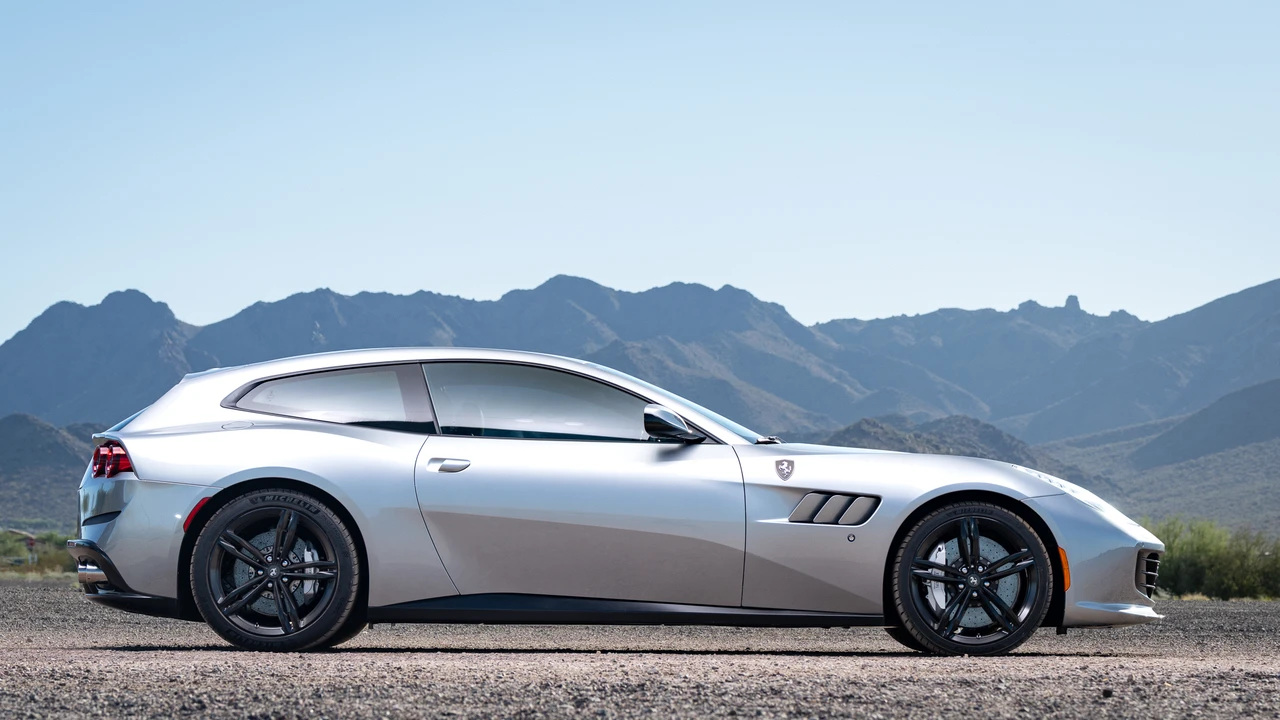 2018 Ferrari GTC4Lusso - Image 20 of 31