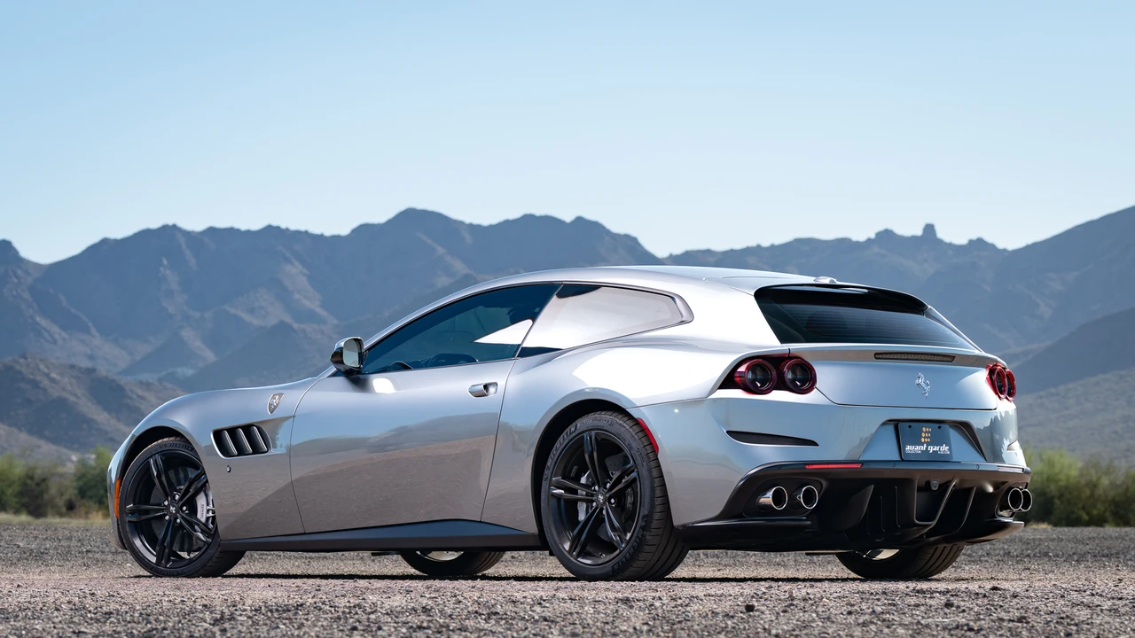 2018 Ferrari GTC4Lusso - Image 31 of 31