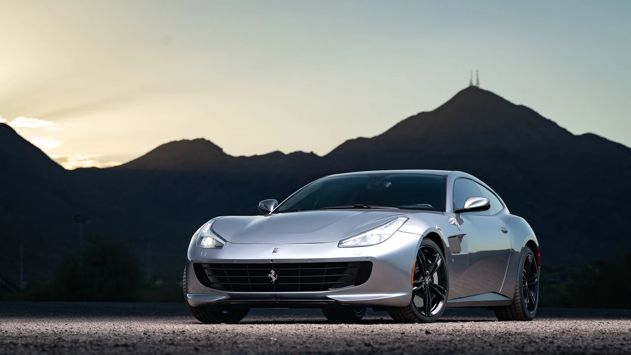2018 Ferrari GTC4Lusso - Image 5 of 31