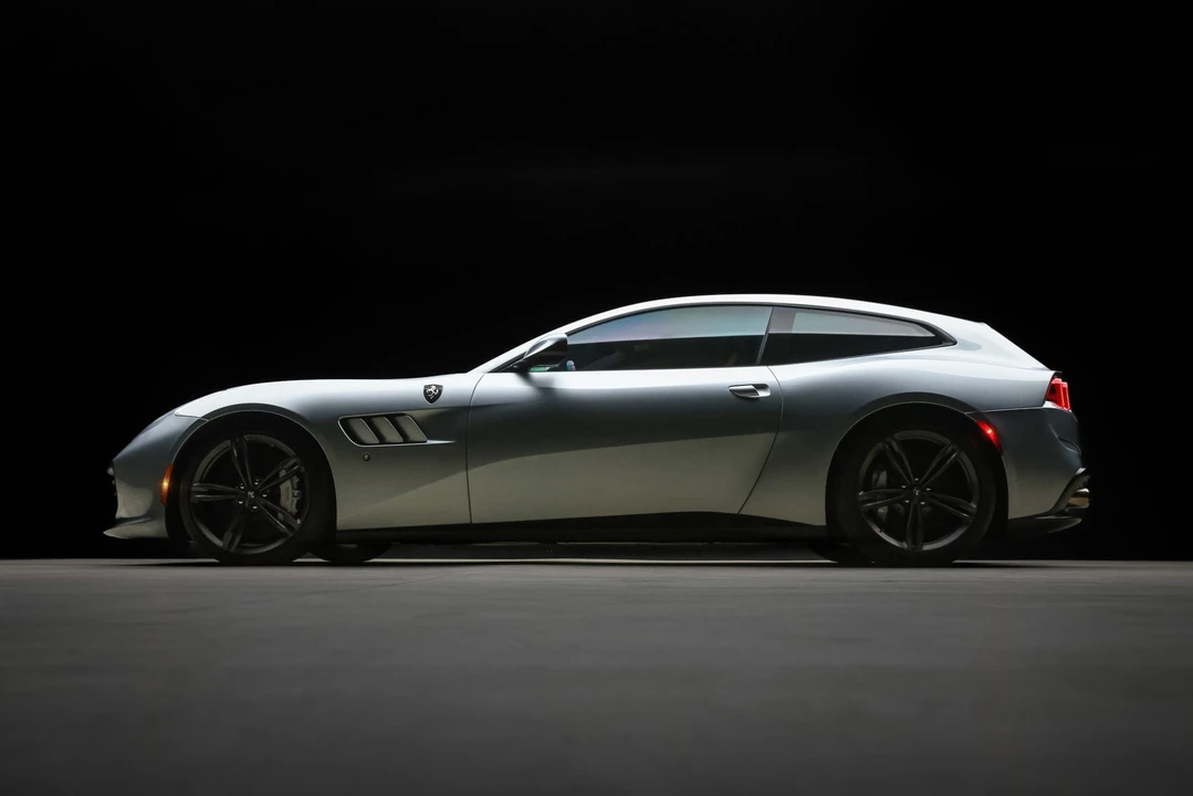 2018 Ferrari GTC4Lusso - Image 16 of 31