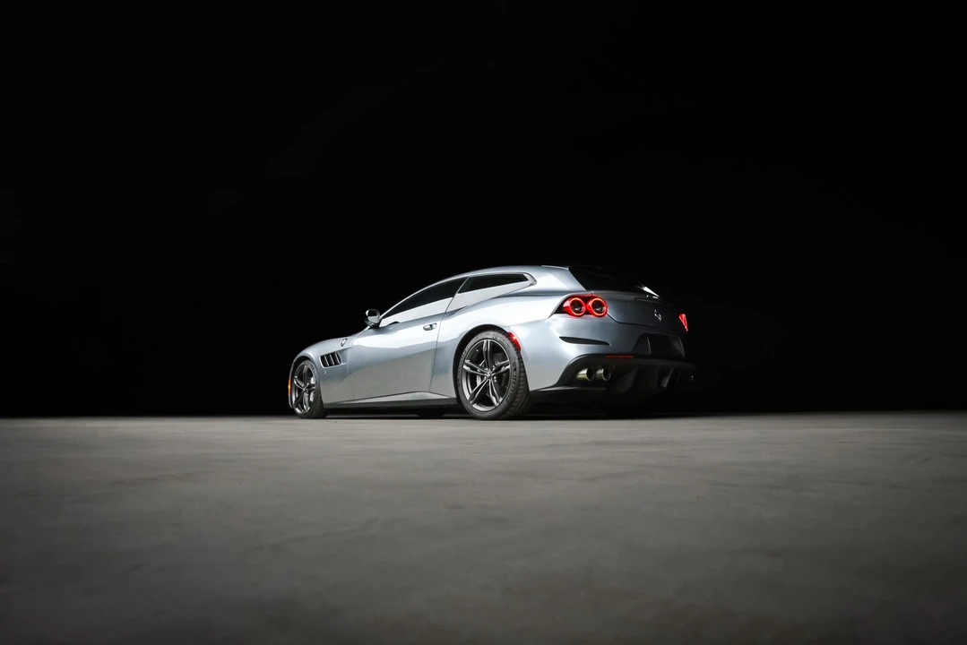 2018 Ferrari GTC4Lusso - Image 8 of 31