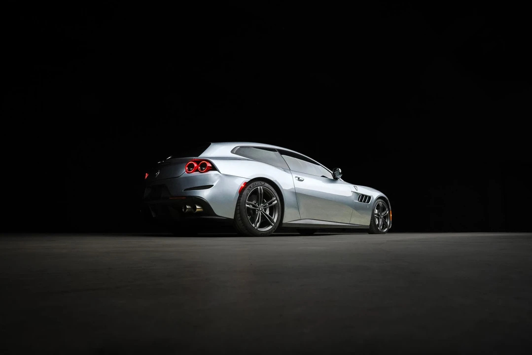 2018 Ferrari GTC4Lusso - Image 10 of 31