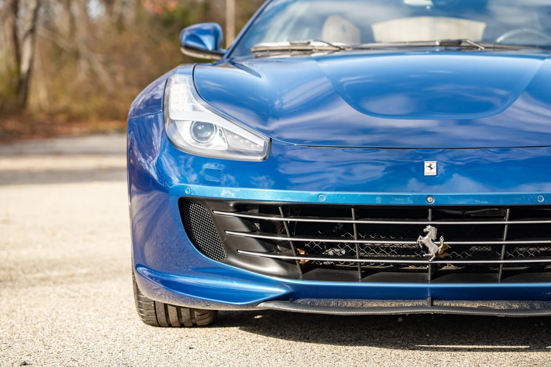 2018 Ferrari GTC4Lusso - Image 16 of 31