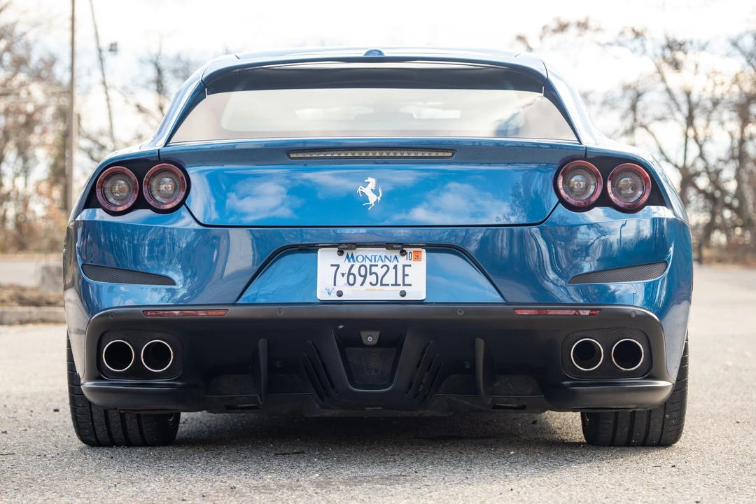 2018 Ferrari GTC4Lusso - Image 10 of 31