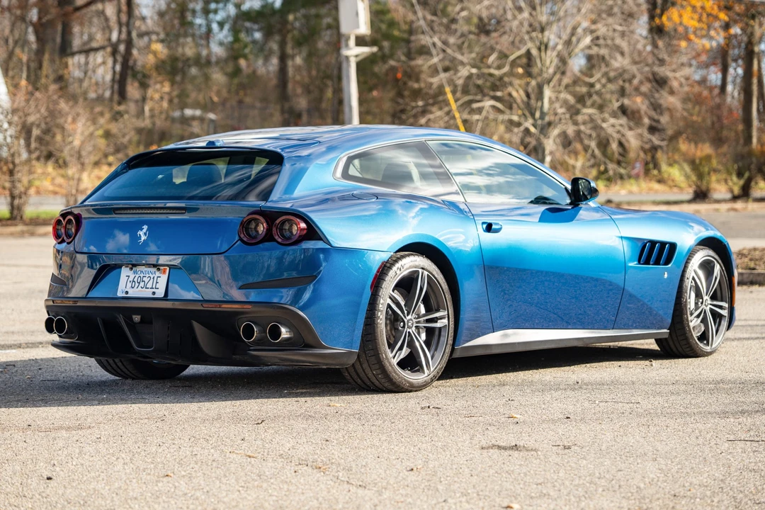 2018 Ferrari GTC4Lusso - Image 7 of 31