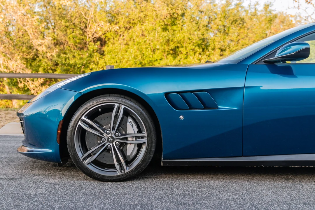 2018 Ferrari GTC4Lusso - Image 29 of 31