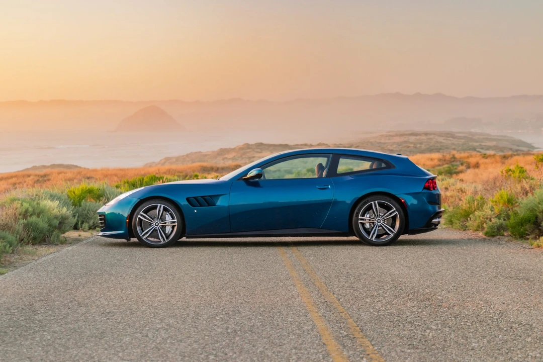 2018 Ferrari GTC4Lusso - Image 25 of 31