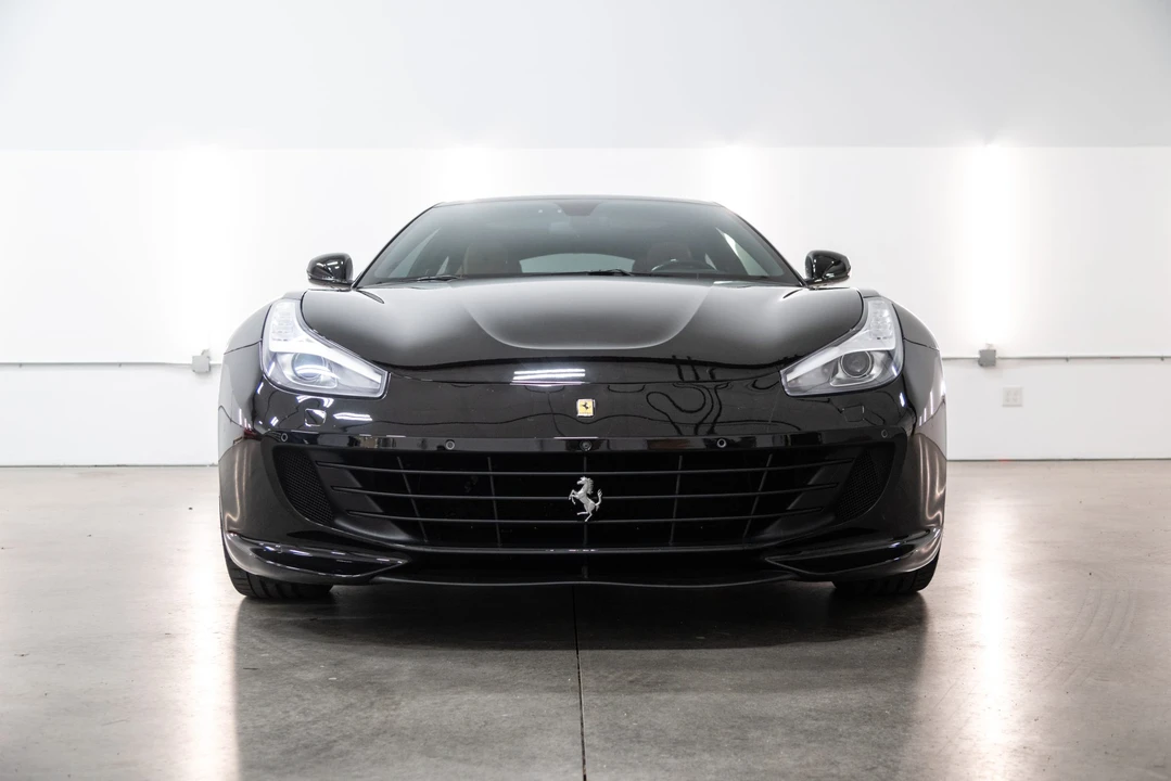 2018 Ferrari GTC4Lusso - Image 12 of 31