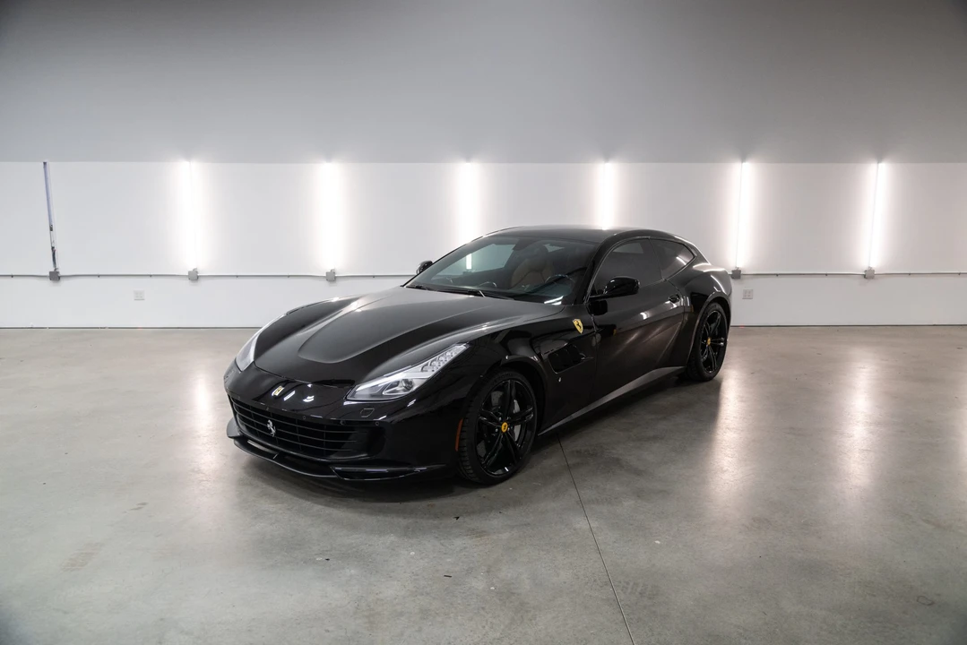 2018 Ferrari GTC4Lusso - Image 8 of 31