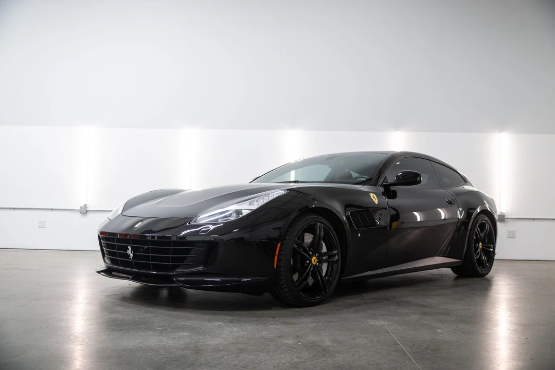 2018 Ferrari GTC4Lusso - Image 2 of 31
