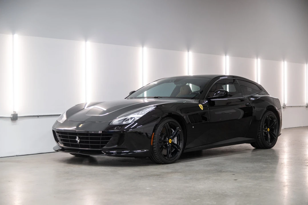 2018 Ferrari GTC4Lusso - Image 5 of 31