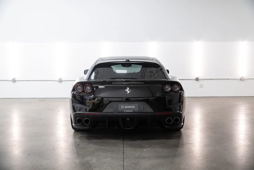 2018 Ferrari GTC4Lusso - Image 30 of 31