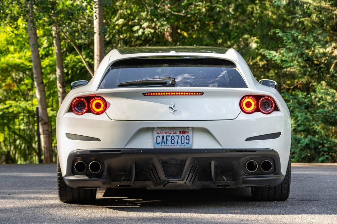 2018 Ferrari GTC4Lusso - Image 5 of 31