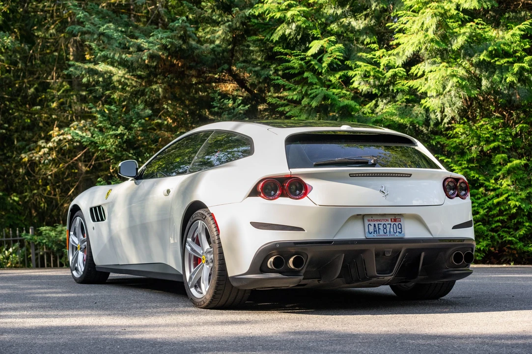 2018 Ferrari GTC4Lusso - Image 3 of 31