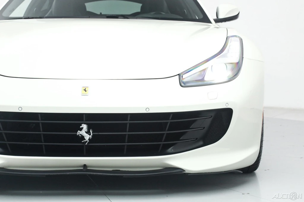 2018 Ferrari GTC4Lusso - Image 13 of 21